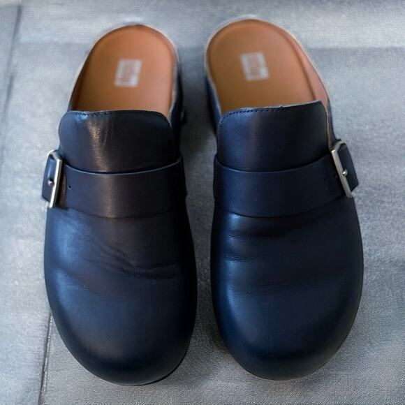 Fitflop Navy Leather Loafers - Picture 1 of 7